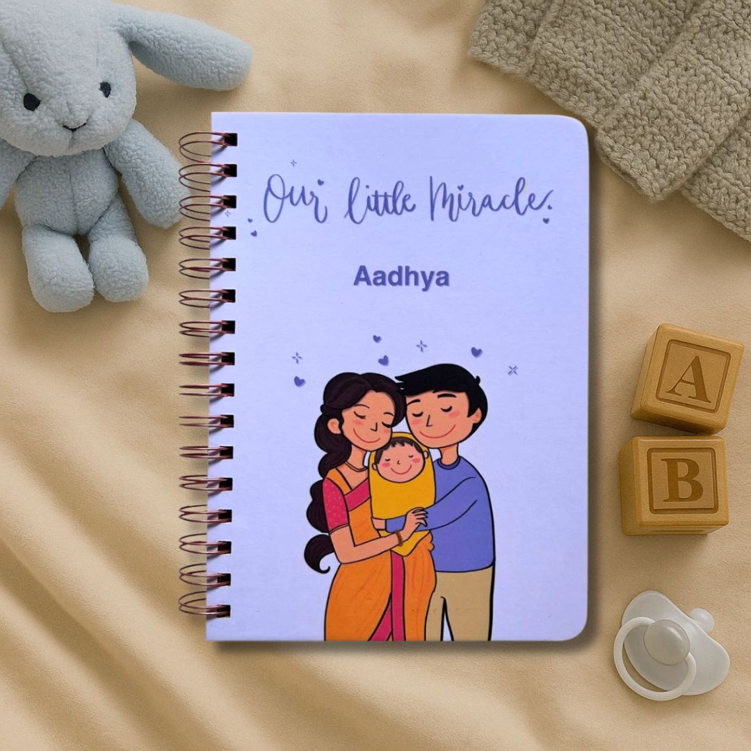Baby memory book | Personalized with the name of your child | 0 to 4 years | A5 Size | Little Family - Bop Canvases