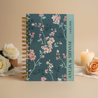 Wedding Planner| Name & Date Personalized (Autumn Wedding)