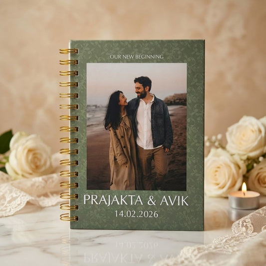 Wedding Planner| Name, Picture & Date Personalized (Minimalist Green)